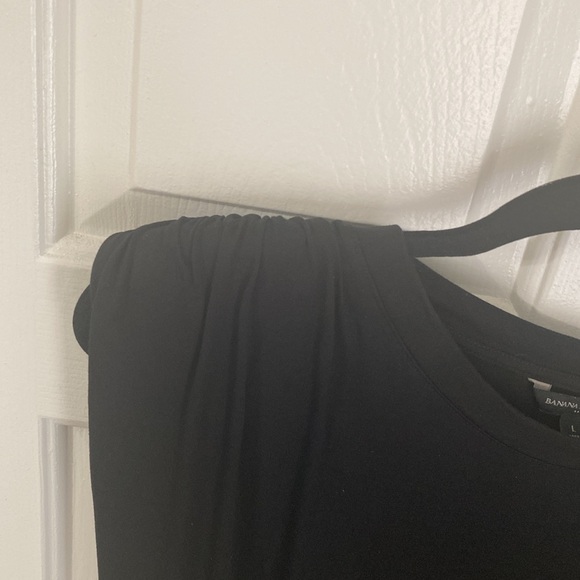 NWOT black jersey knit crew neck muscle tank with shoulder pads details - Picture 2 of 6